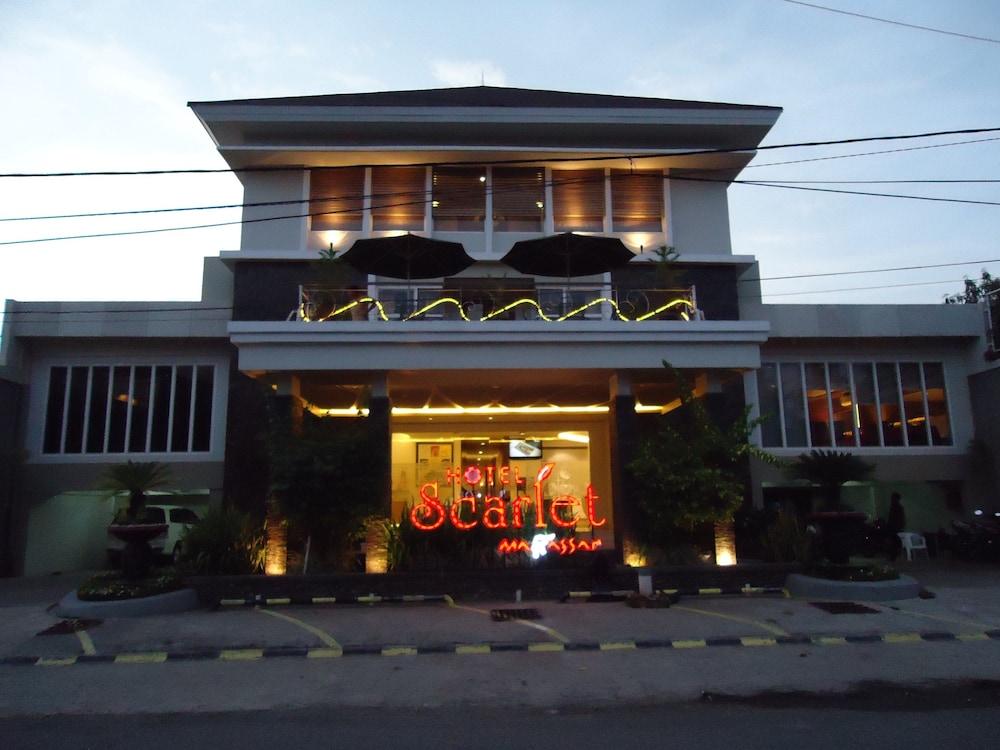 Scarlet Hotel Makassar Exterior photo