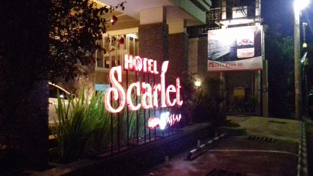 Scarlet Hotel Makassar Exterior photo