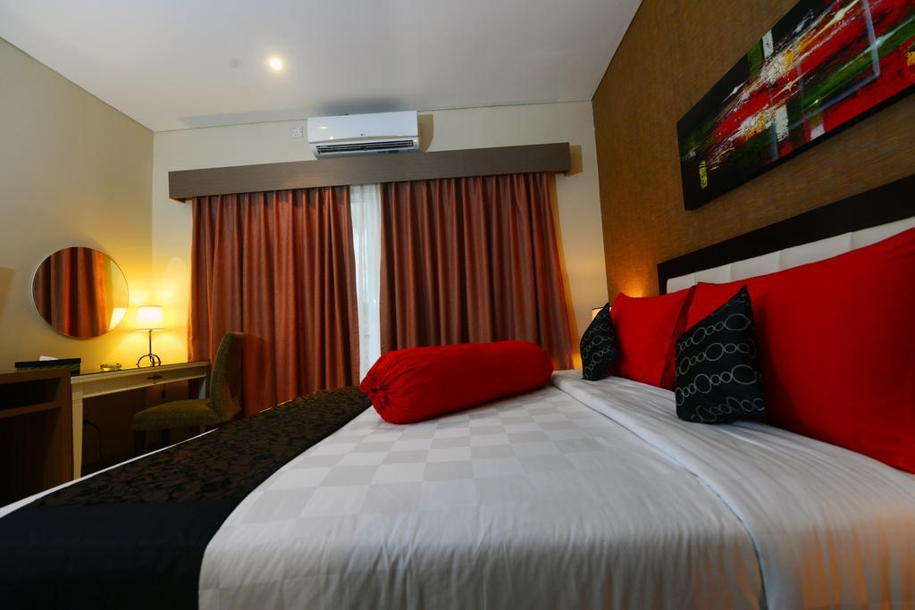 Scarlet Hotel Makassar Room photo