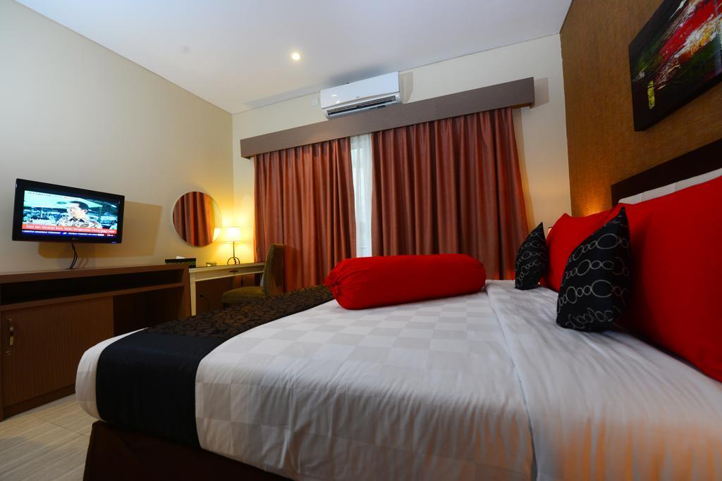 Scarlet Hotel Makassar Room photo